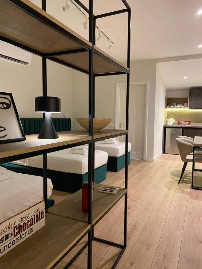 Living Studio Apartments Tiranë Luaran gambar