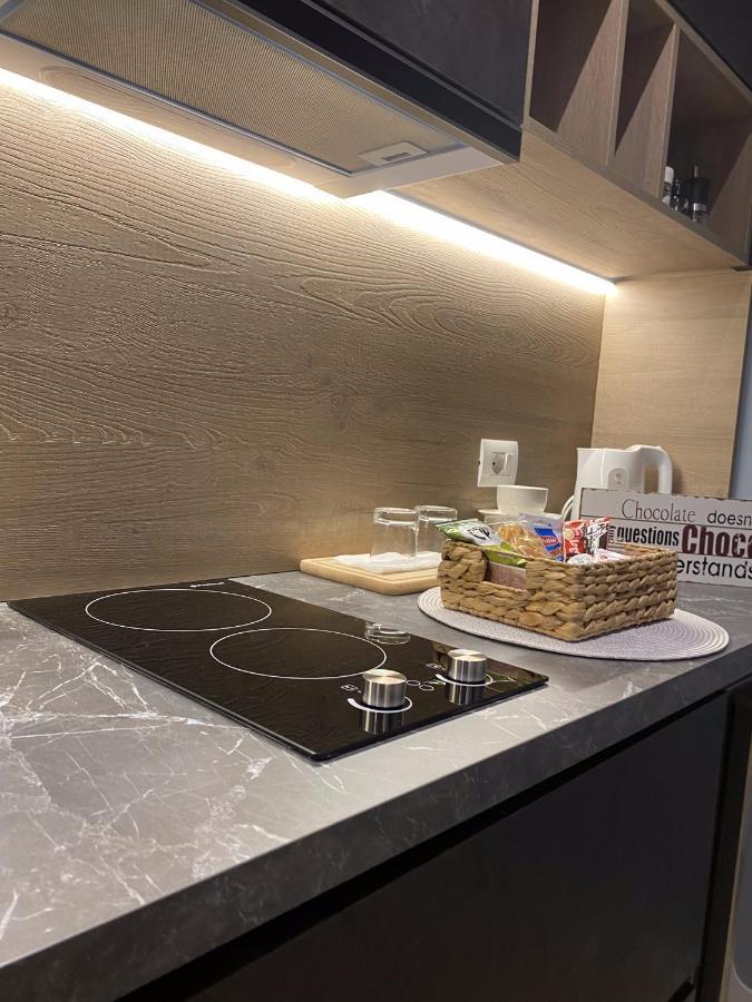 Living Studio Apartments Tiranë Luaran gambar