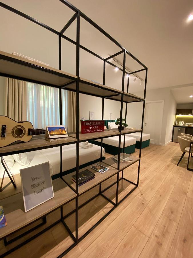 Living Studio Apartments Tiranë Luaran gambar
