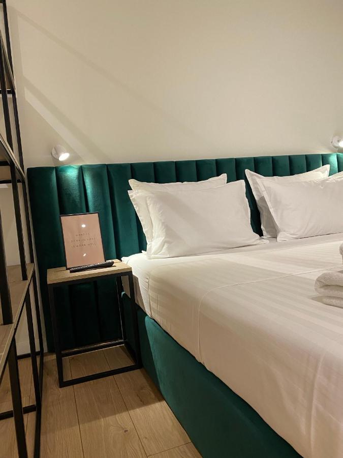Living Studio Apartments Tiranë Luaran gambar