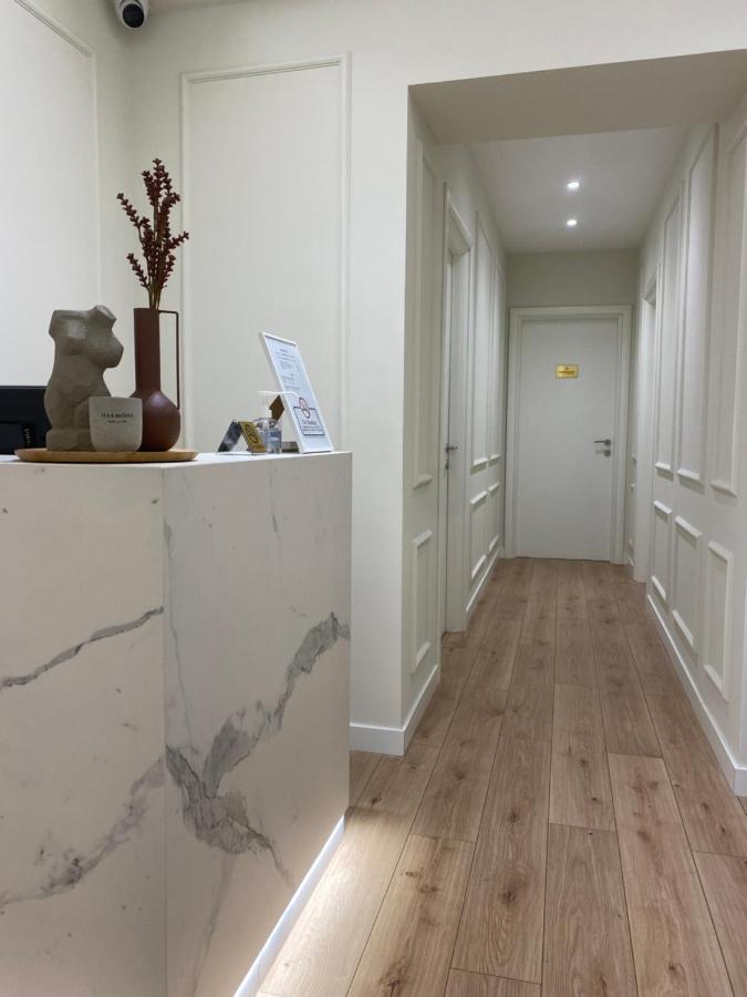 Living Studio Apartments Tiranë Luaran gambar